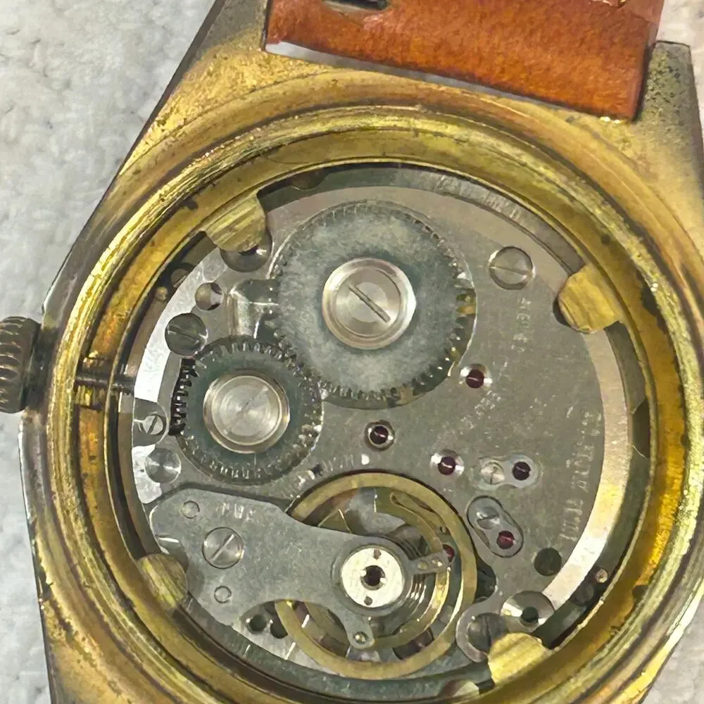 Parker De-Luxe 17 Jewel Watch For Parts or Repair See Pictures Swiss Made